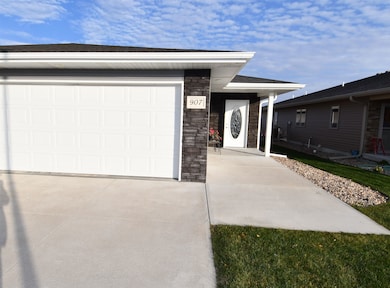 907 Avenue G Place, Kearney, NE 68847 - photo 4