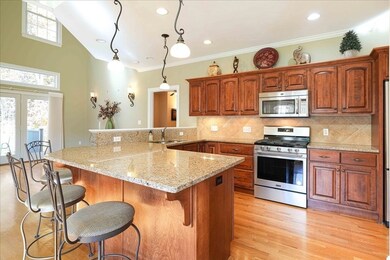6 Dante Ave, Franklin, MA 02038 - photo 4