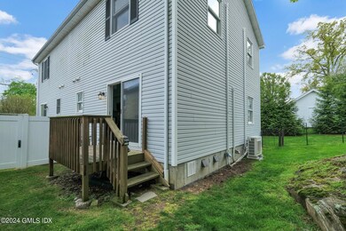 52 Weaver St unit 2, Greenwich, CT 06831 - photo 7