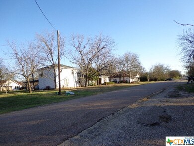 500 Avenue G, Moody, TX 76557 - photo 3