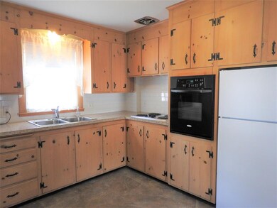 17 Fellows St, Concord, NH 03301 - photo 5