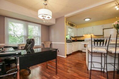 8710-Bristol-Oaks-Ct-16