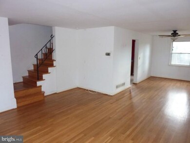 1313 Glenmont Rd, Baltimore, MD 21239 - photo 3