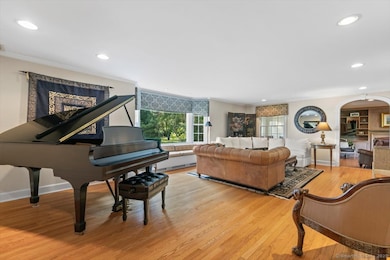 26 Old Orchard Rd, North Haven, CT 06473 - photo 6