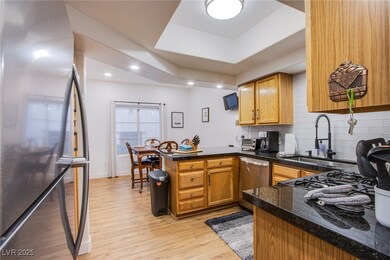 unlisted-address, Las Vegas, NV 89145 - photo 5