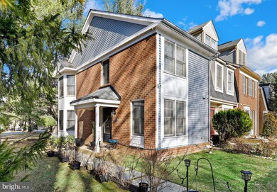 9523 Dunbrook Ct, Montgomery Village, MD 20886 - photo 6