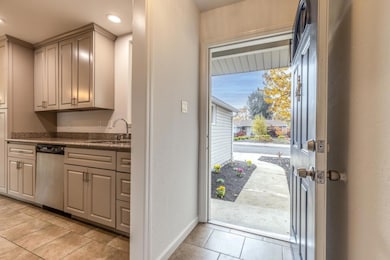 3140 Fitzpatrick Dr, Concord, CA 94519 - photo 4