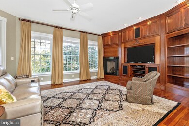 1676 Castlegreen Dr, Greencastle, PA 17225 - photo 7