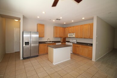 1300 S San Vincente Ct unit III, Chandler, AZ 85286 - photo 5