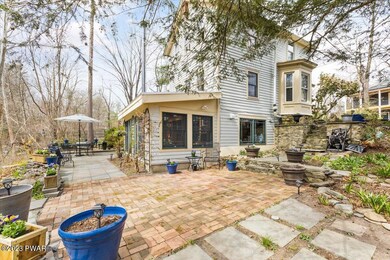 144 Sawkill Ave, Milford, PA 18337 - photo 7