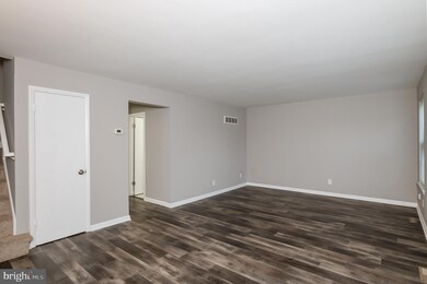 1556 Harford Square Dr, Edgewood, MD 21040 - photo 6