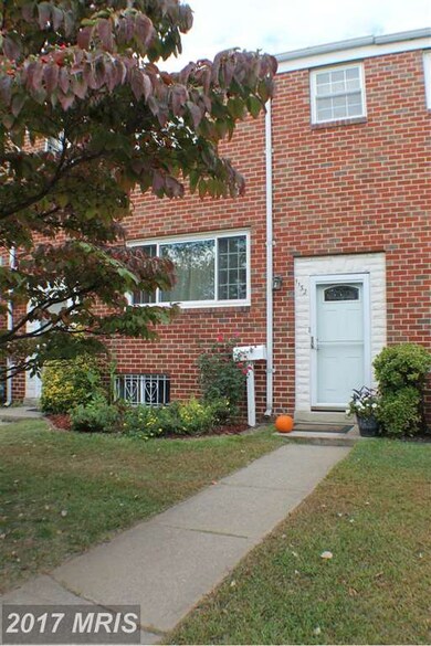 1132 Circle Dr, Halethorpe, MD 21227 - photo 2