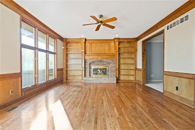 5813 Oakview St, Shawnee, KS 66216 - photo 5