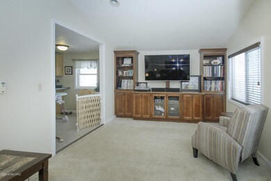 66723 Winding River Rd-106
