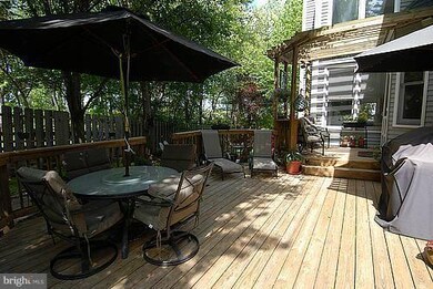 46938 Mossgrove Ct, Sterling, VA 20164 - photo 5