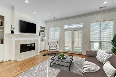 2407 Mcduffie St, Houston, TX 77019 - photo 4