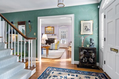 230 W Jeffrey Pl_MLS_09
