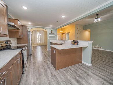 1305 Woodridge Ln, Moberly, MO 65270 - photo 6