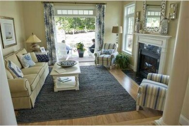 10 Heron Cir, Gloucester, MA 01930 - photo 3