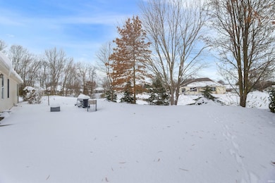 19727 Bluestem Ln, Goshen, IN 46528 - photo 5