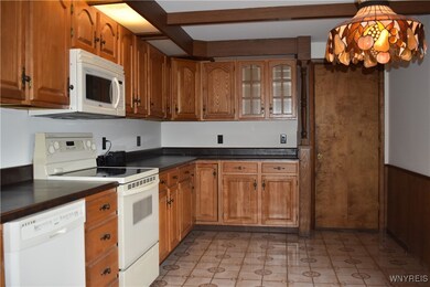 1021 Oliver St, North Tonawanda, NY 14120 - photo 4