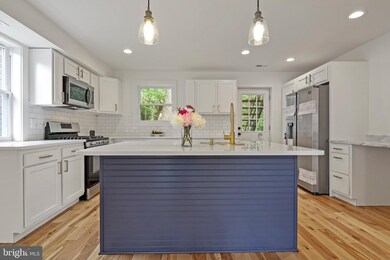 919 46th St NE, Washington, DC 20019 - photo 6