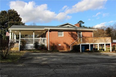 6625 Coltrane Mill Rd, Greensboro, NC 27406 - photo 4