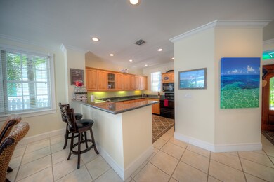 (3) 617 Simonton St-1