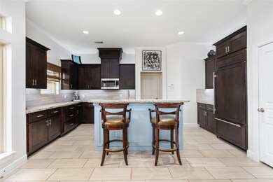 First floor modern kitchen that features a Sub-Zer