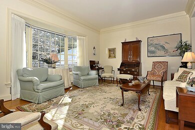 9465 Turnberry Dr, Potomac, MD 20854 - photo 5