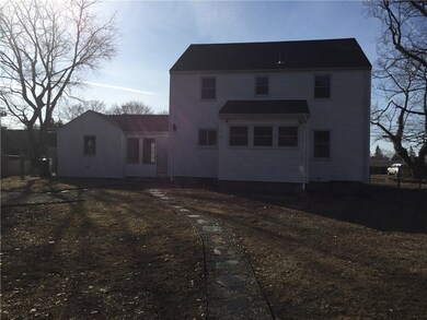 405 Sandy Ln, Warwick, RI 02889 - photo 2
