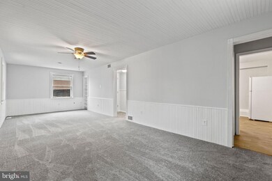 2024 Clearview Ave, Norristown, PA 19403 - photo 4