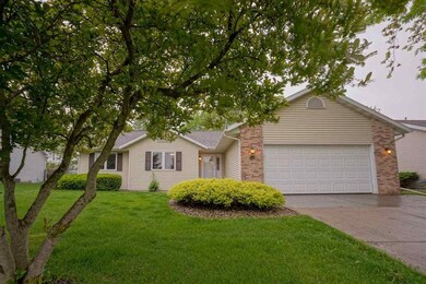 639 Stonebriar Ln, Oregon, WI 53575 - photo 3