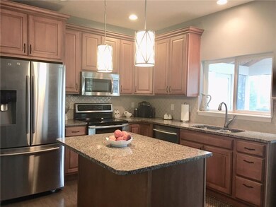 11807 Weathered Edge Dr, Fishers, IN 46037 - photo 6