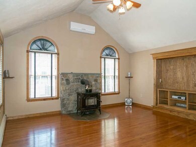 Den/Family/Great Room.