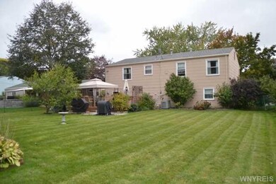 873 Sun Valley Dr, North Tonawanda, NY 14120 - photo 7