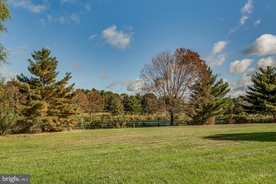 26 Periwinkle Dr, Mount Laurel, NJ 08054 - photo 3