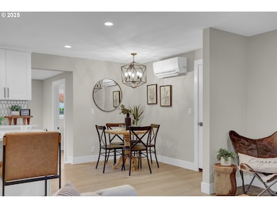 3708 Gilham Rd, Eugene, OR 97408 - photo 6