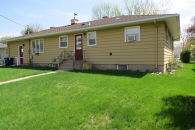 1407 5th Ave NE, Jamestown, ND 58401 - photo 4