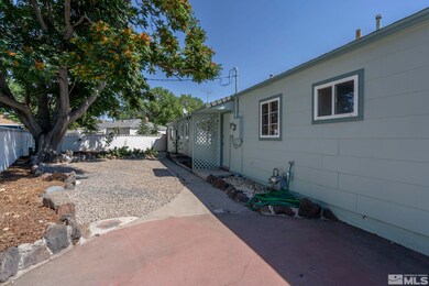 2639 11th St, Sparks, NV 89431 - photo 2