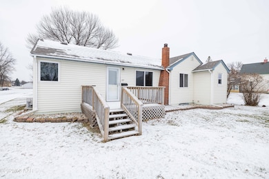 127 S State St, Warren, MN 56762 - photo 3