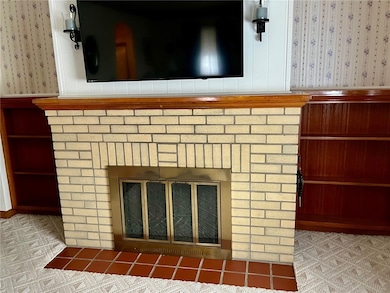 2830 Bement St, Erie, PA 16506 - photo 6