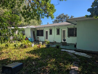 335 - 337 NE 168th St, North Miami Beach, FL 33162 - photo 3