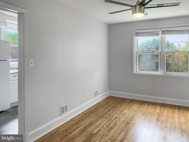 3411 Northway Dr, Parkville, MD 21234 - photo 6