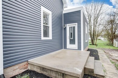 506 Murray St, Wapakoneta, OH 45895 - photo 4