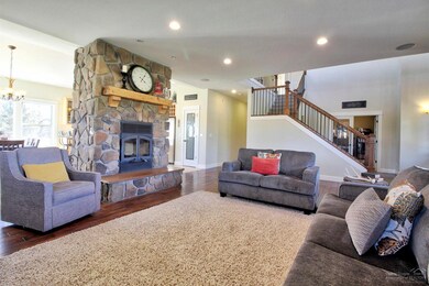 20793 NW Oneil Hwy, Redmond, OR 97756 - photo 6