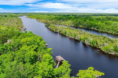 Tomoka River leads to the intracoastal and open ocean beyond.