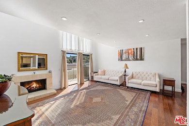 4315 Freedom Dr unit 7, Calabasas, CA 91302 - photo 7