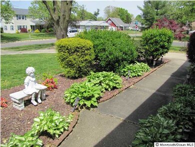 211 Deerfield Ln, Matawan, NJ 07747 - photo 2