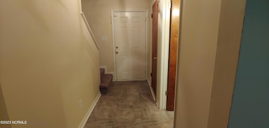 105 N Onsville Place, Jacksonville, NC 28546 - photo 2